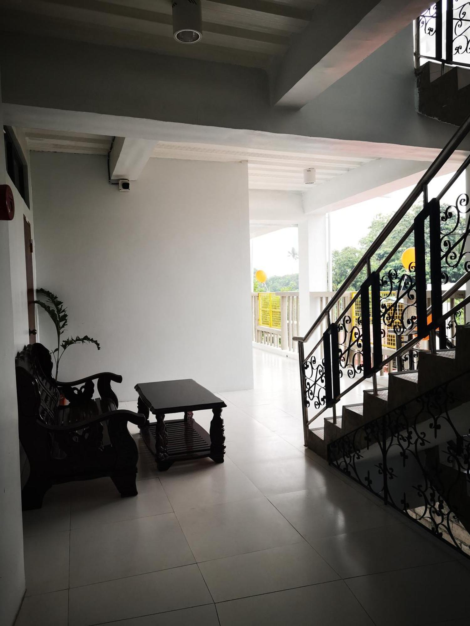 Lufian Dormitel Hostel Dumaguete City Exterior photo